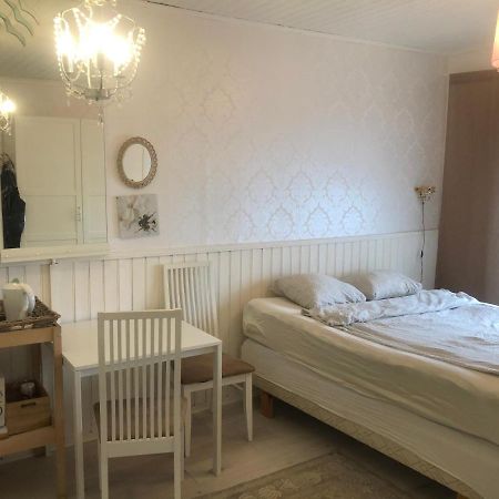 Apartament Puutaloasunto 1.8 Km Turun Aurajoelta Turku Zewnętrze zdjęcie